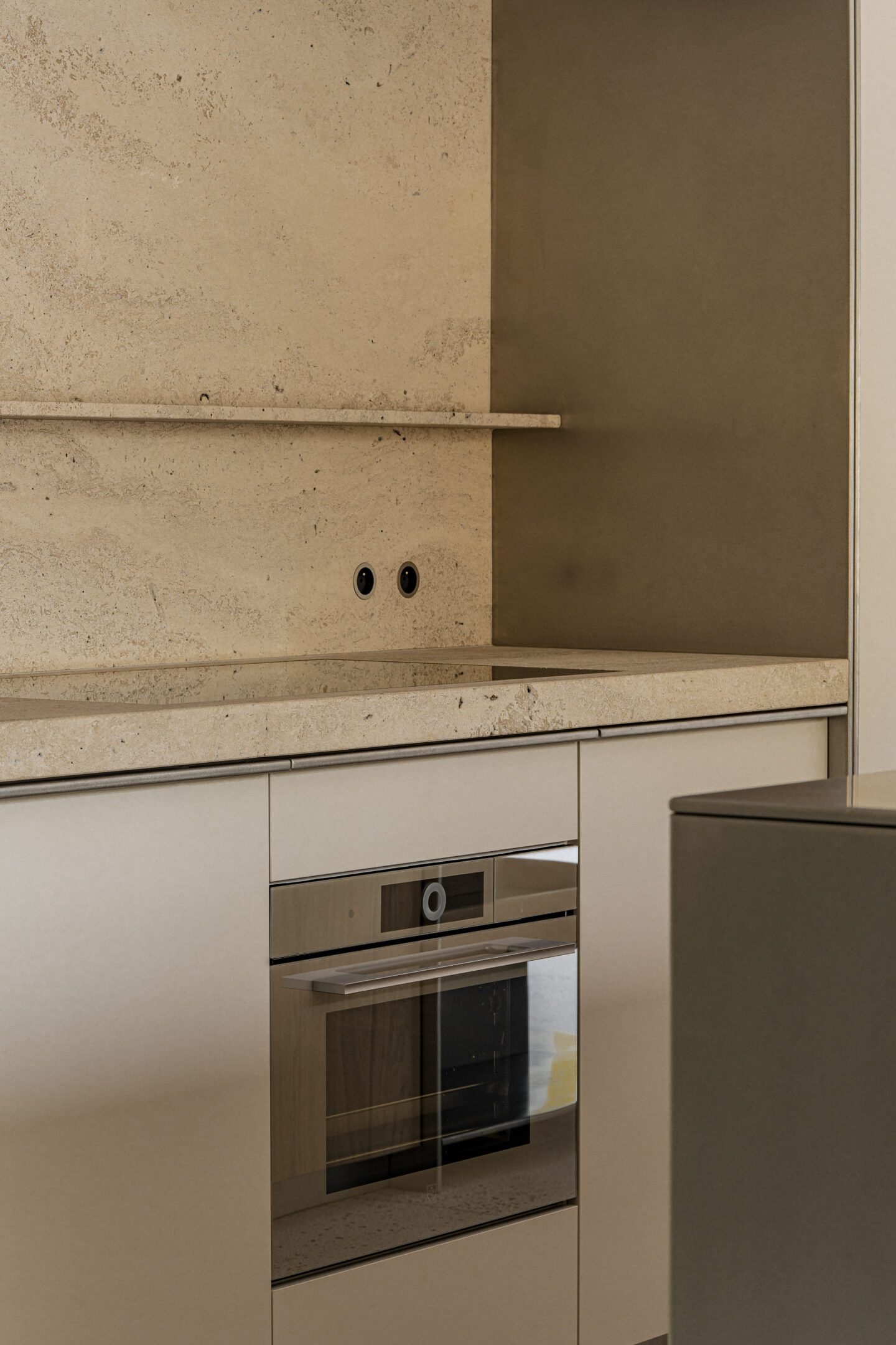 Pilar Shoots Showroom Knokke HR 118copie