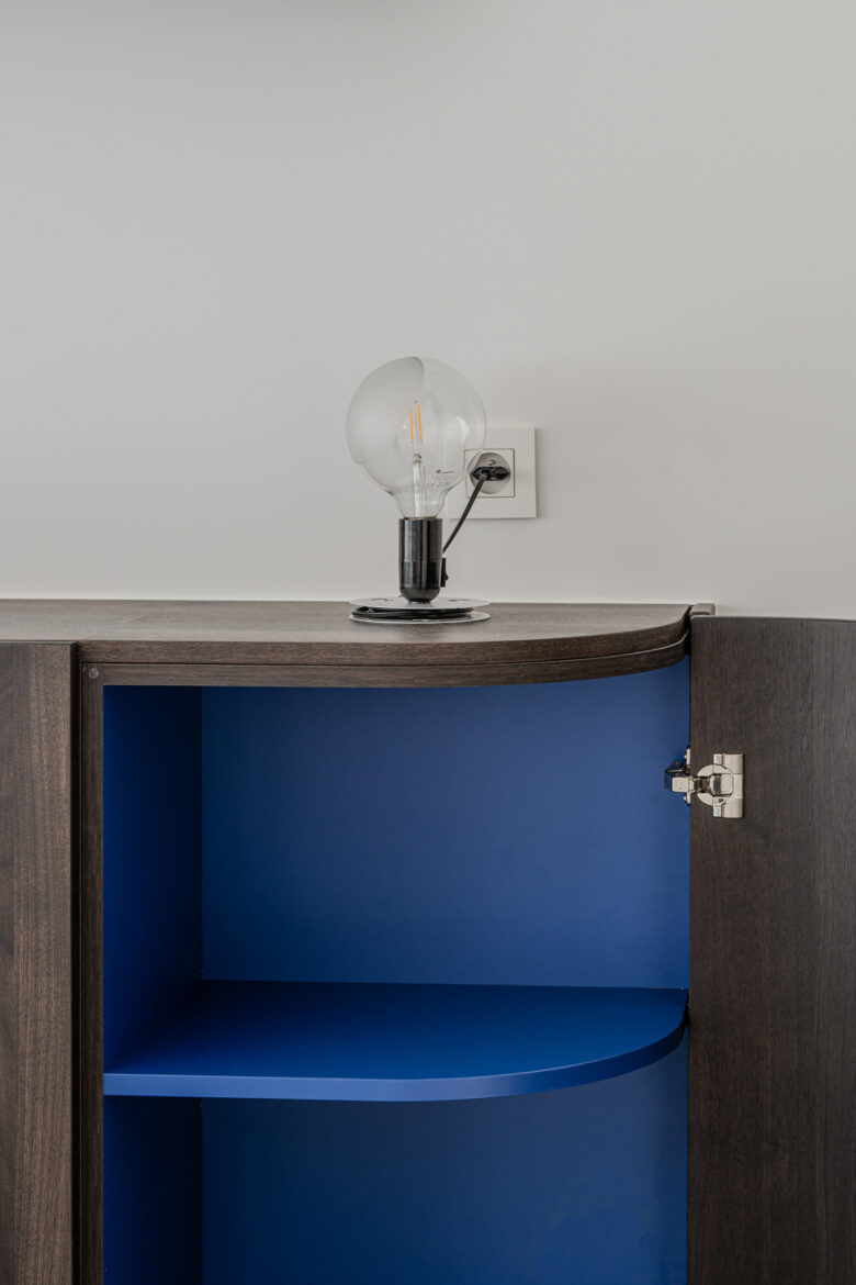 Pilar Shoots Showroom Knokke LR 121